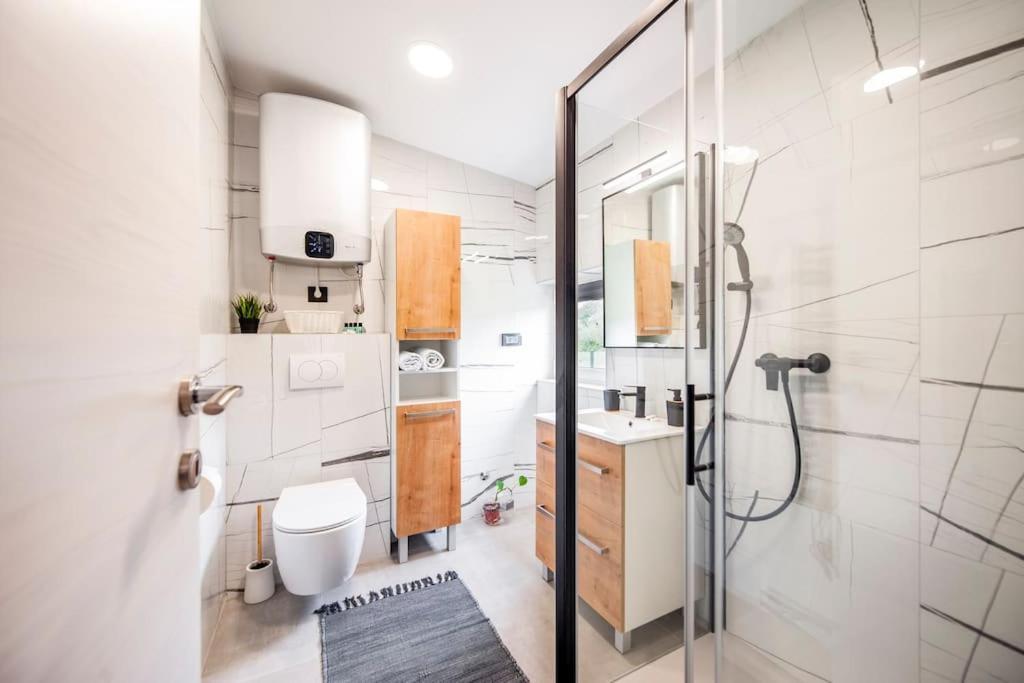 Villa Kuca Za Odmor Toncas Rovinj Exterior foto